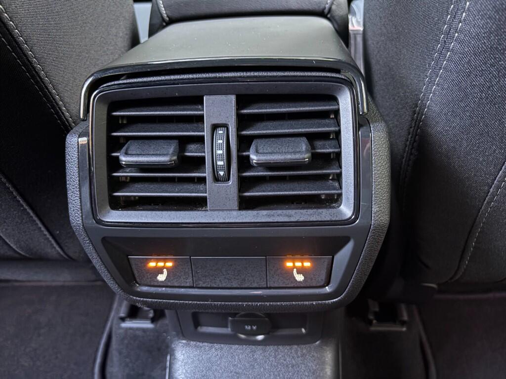 Skoda Karoq view 43
