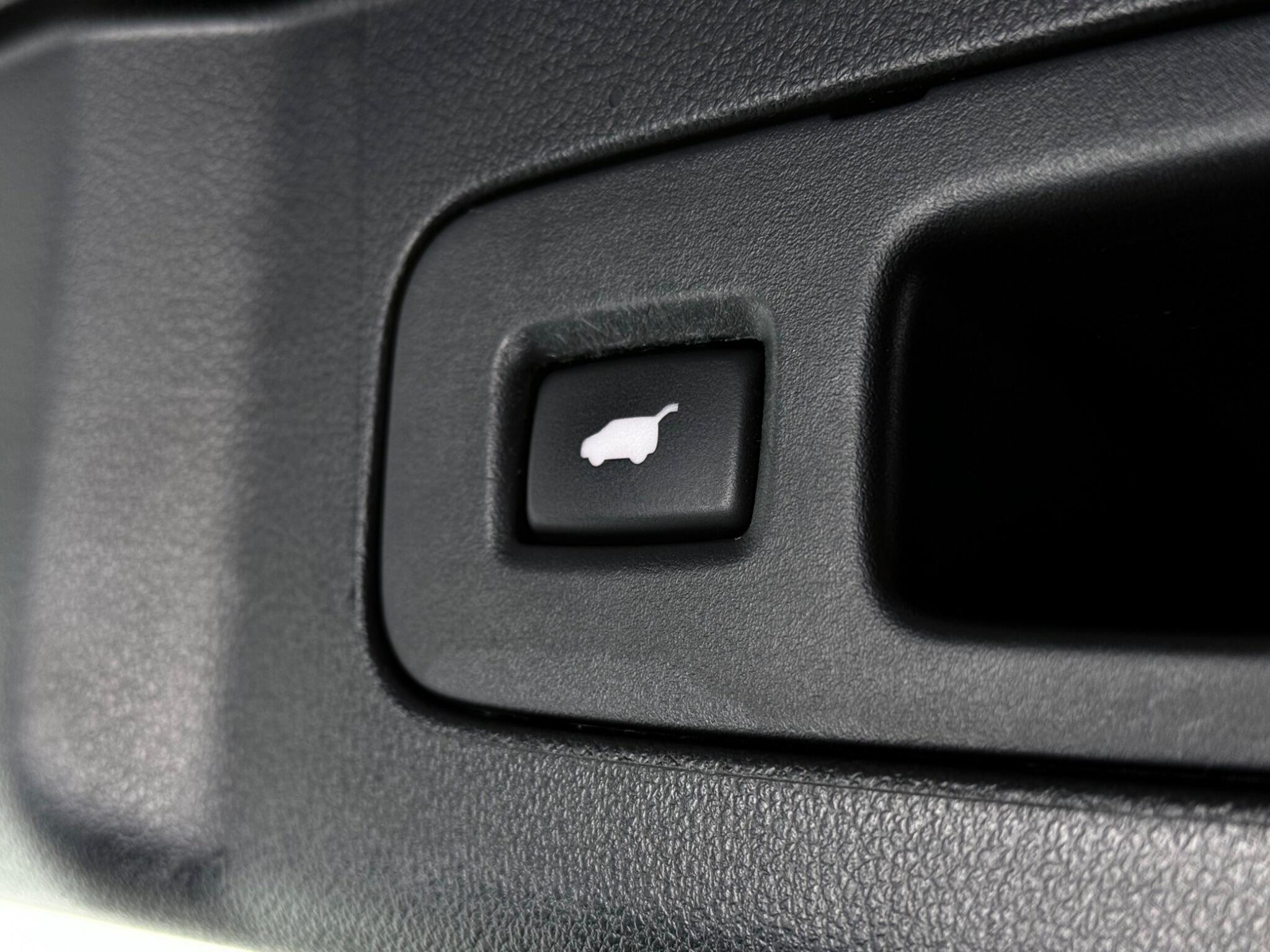 Honda CR-V view 9