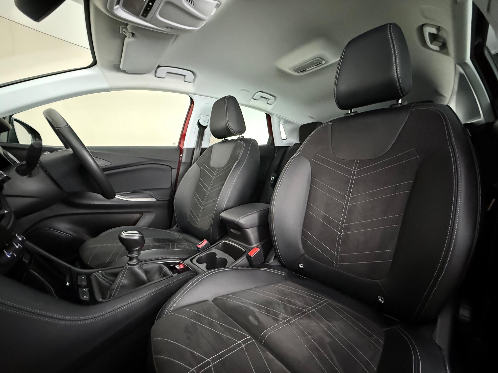 Vauxhall Grandland view 27