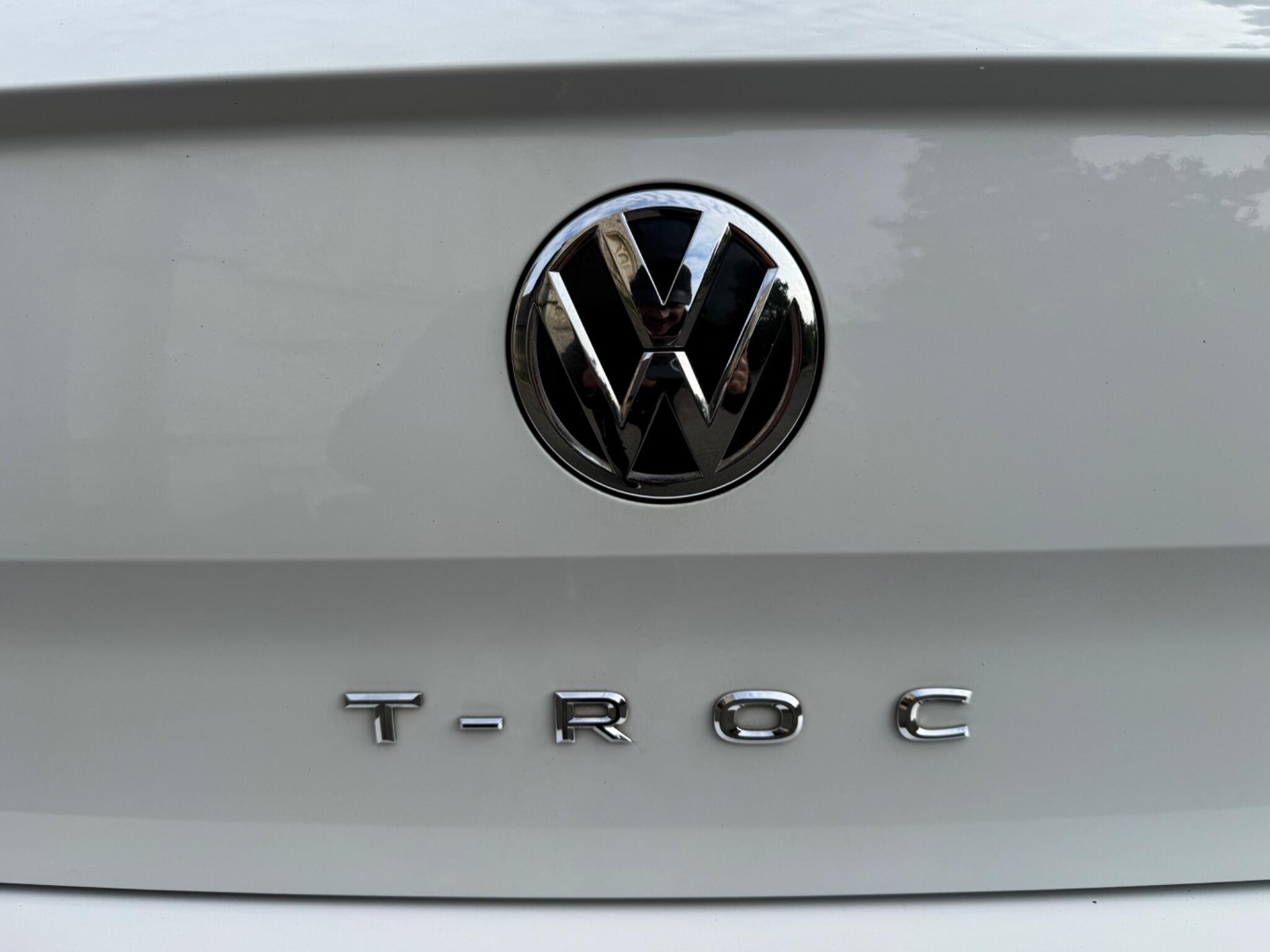 Volkswagen T-Roc view 83