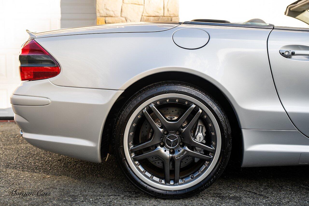 Mercedes-Benz SL view 5