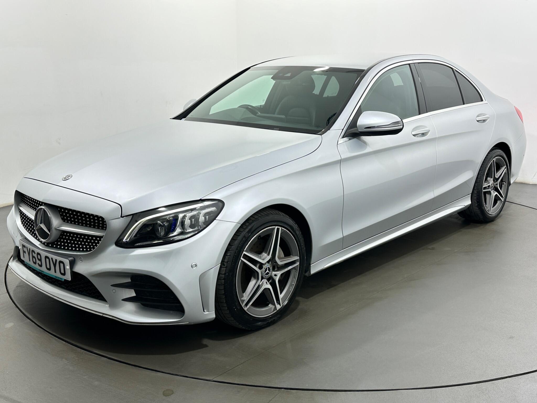 Mercedes-Benz C-Class view 53