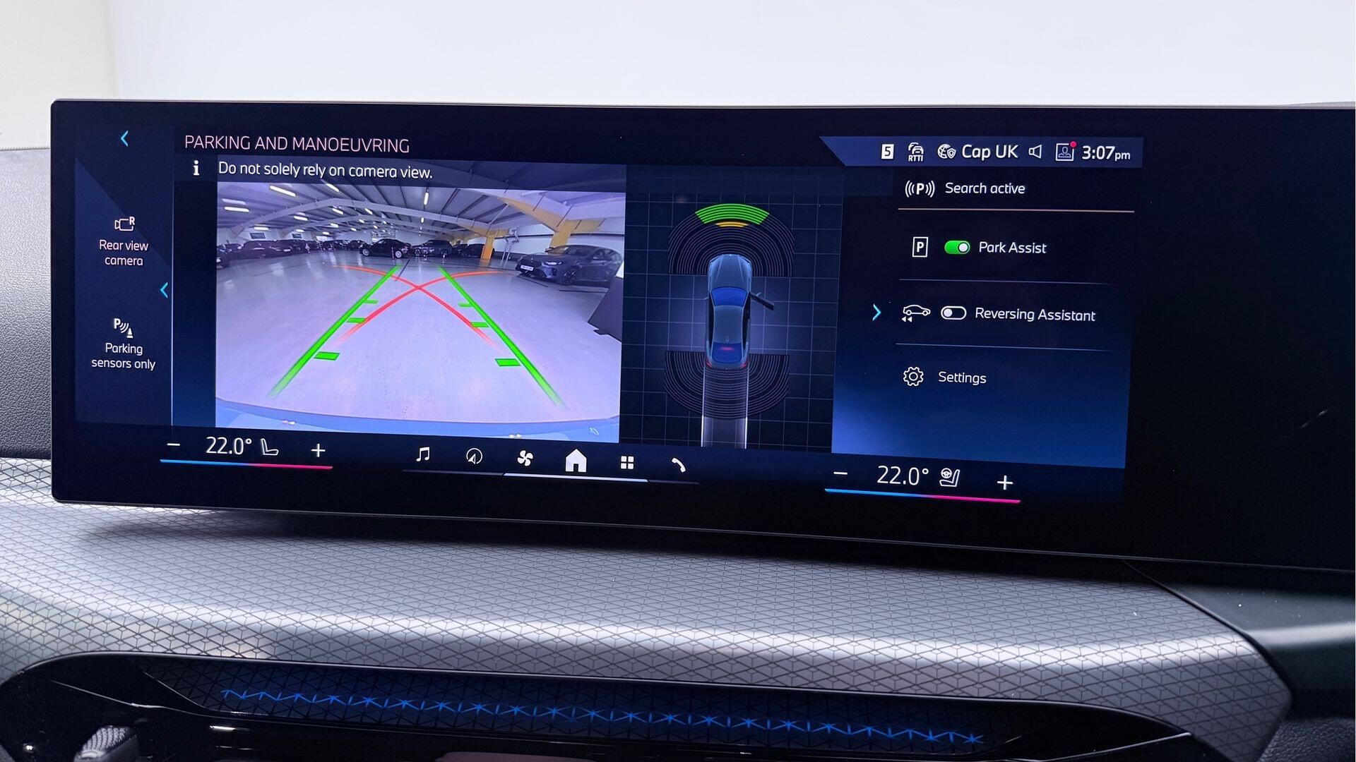 BMW i4 view 24