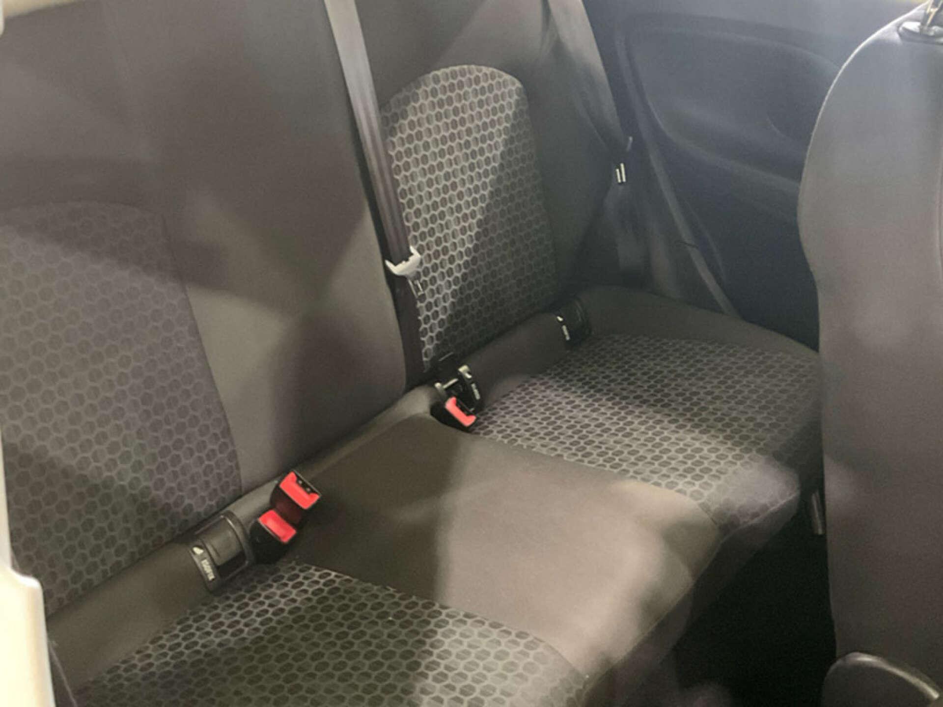 Vauxhall Corsa view 4