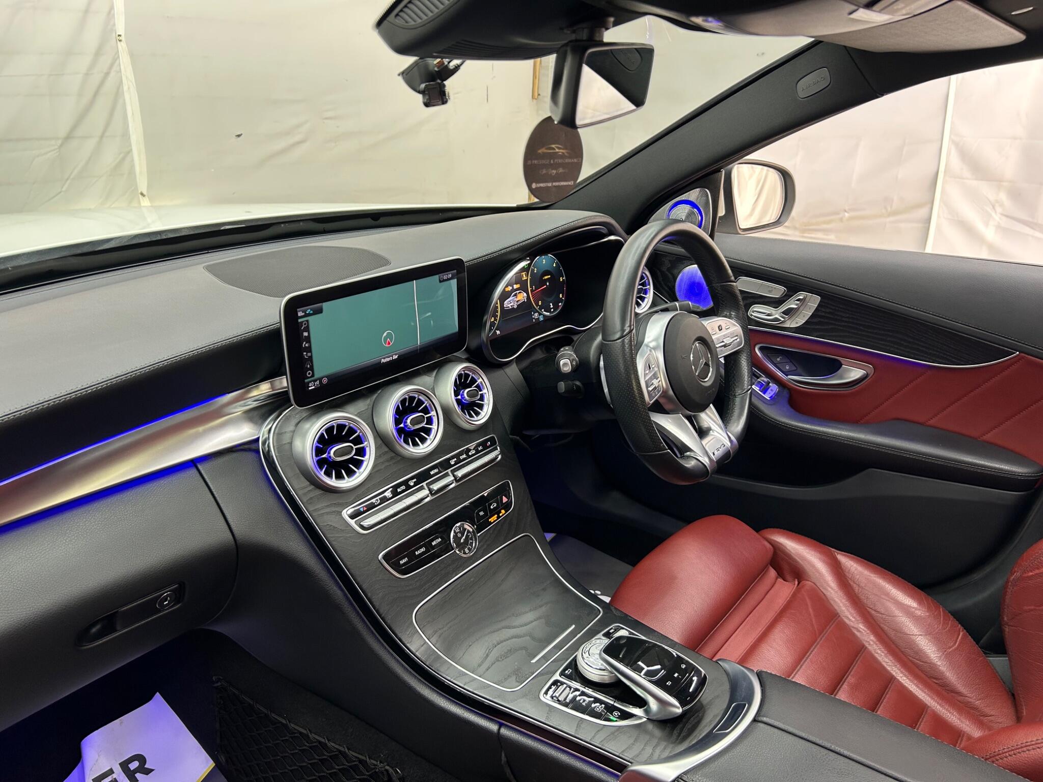 Mercedes-Benz C-Class view 17