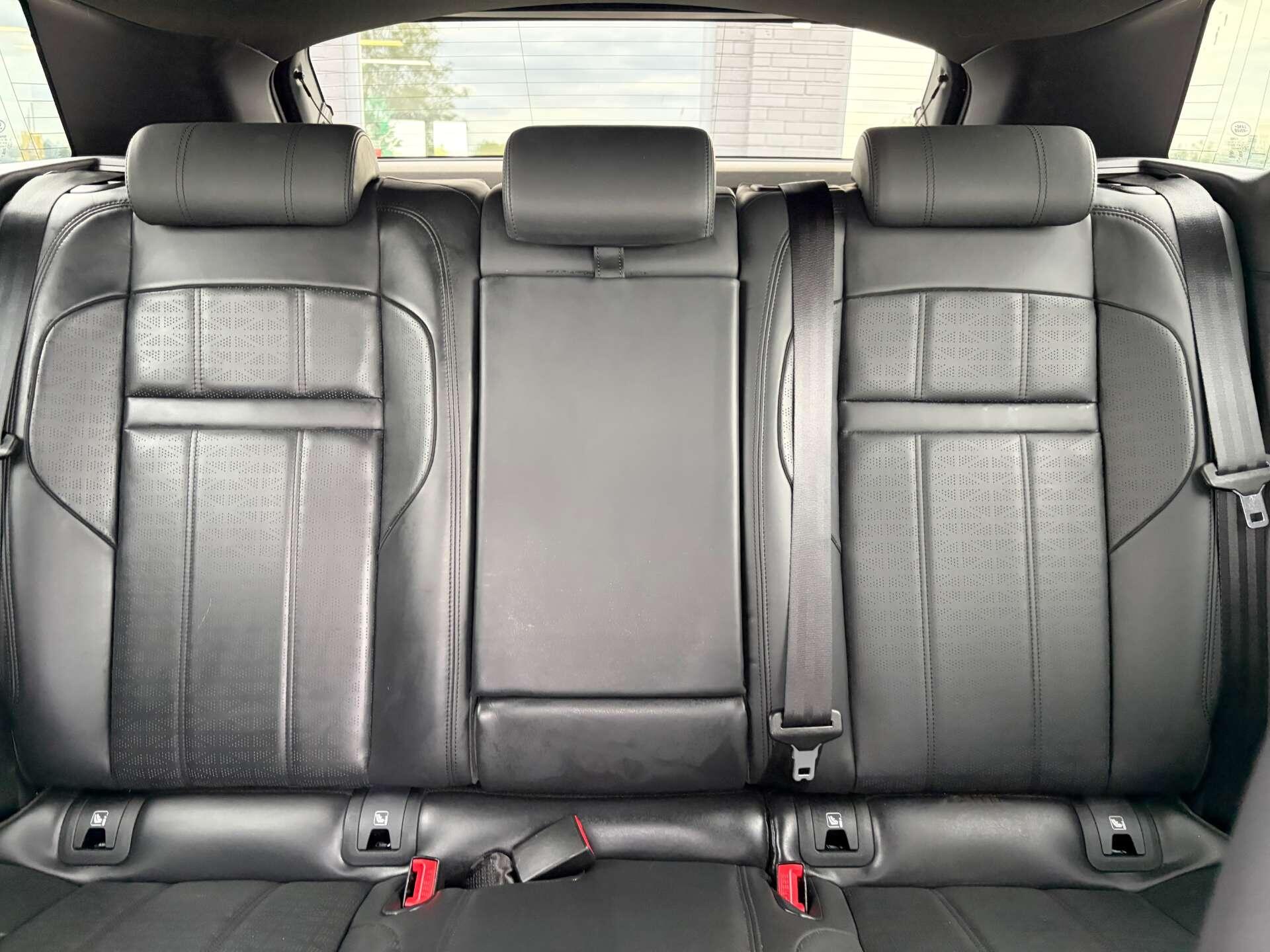 Land Rover Range Rover Evoque view 31
