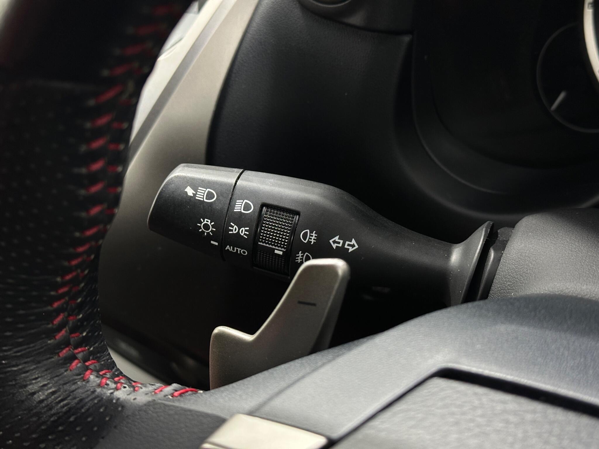 Lexus NX view 14
