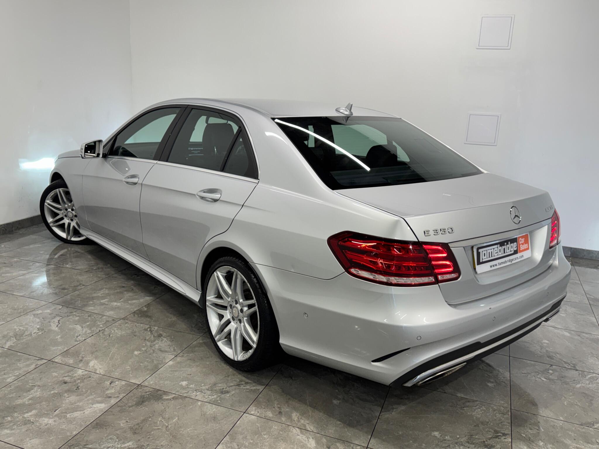 Mercedes-Benz E-Class view 5