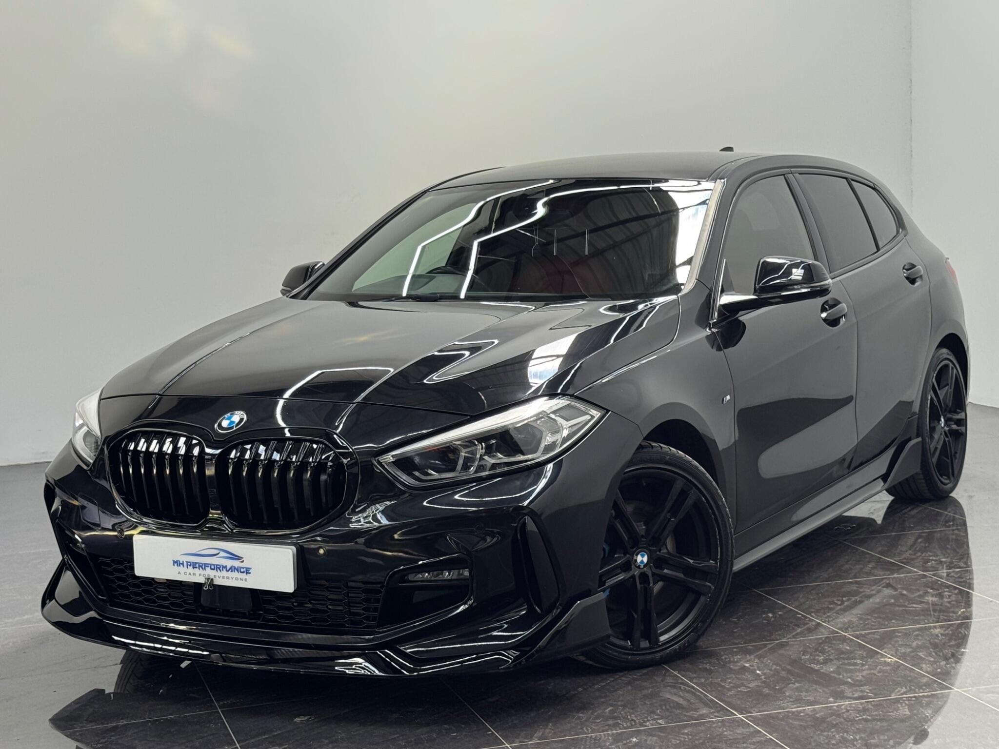 BMW 1 Series view 29