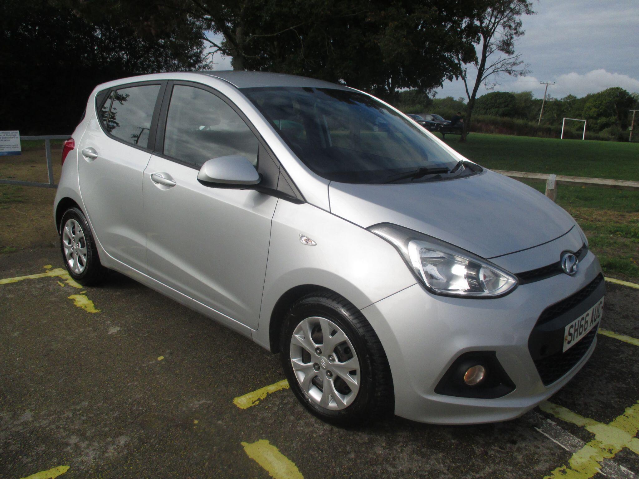 Hyundai I10 view 3