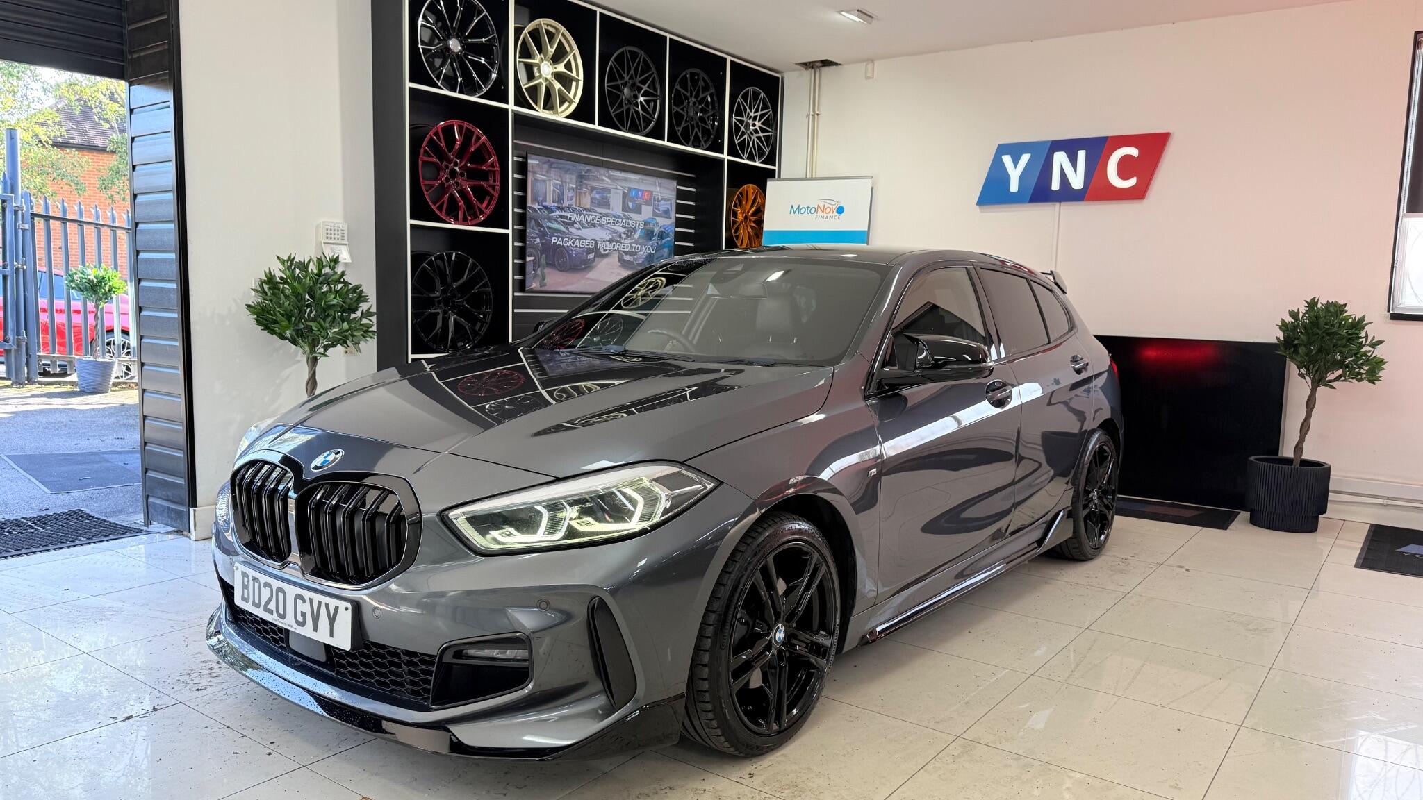 BMW 1 Series view 45