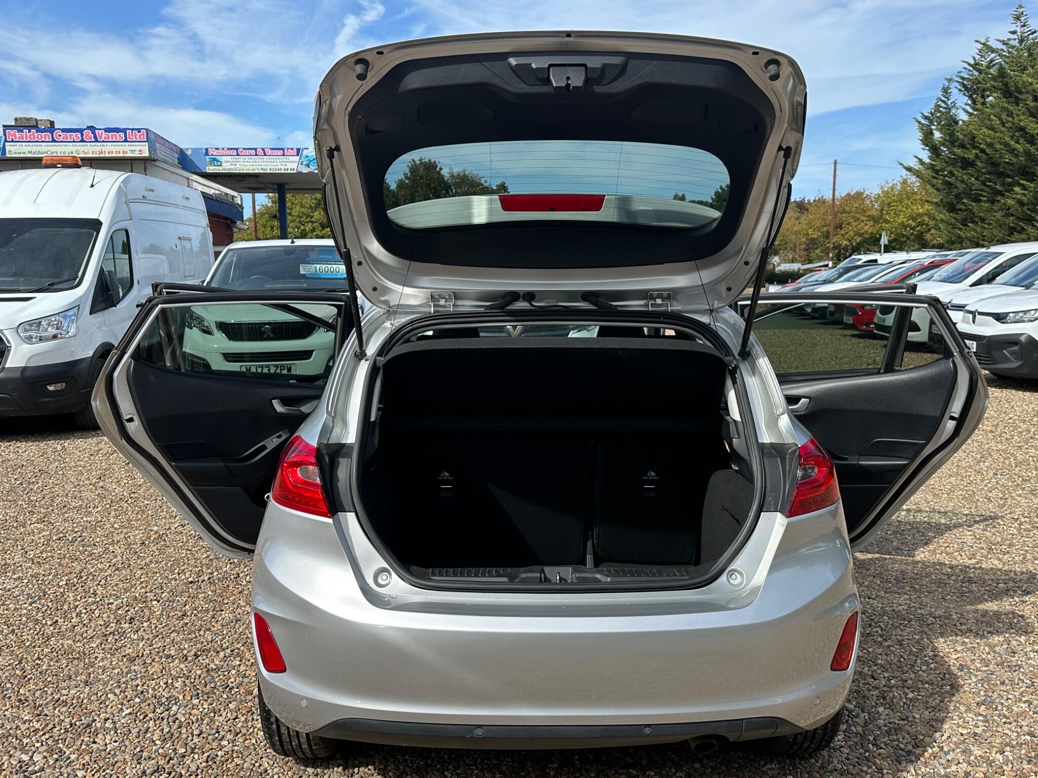 Ford Fiesta view 23