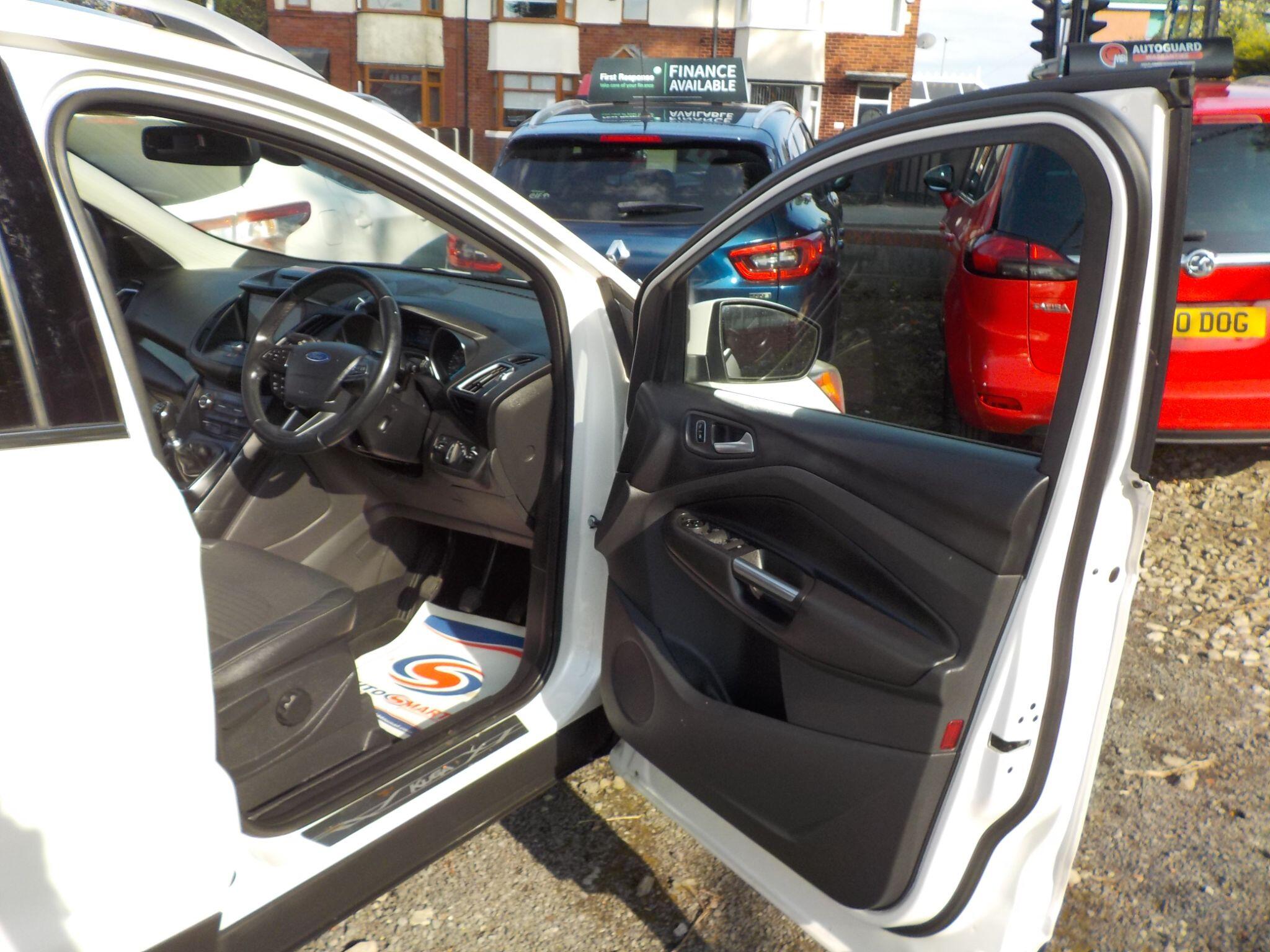 Ford Kuga 1.5 TDCi Titanium Euro 6 (s/s) 5dr