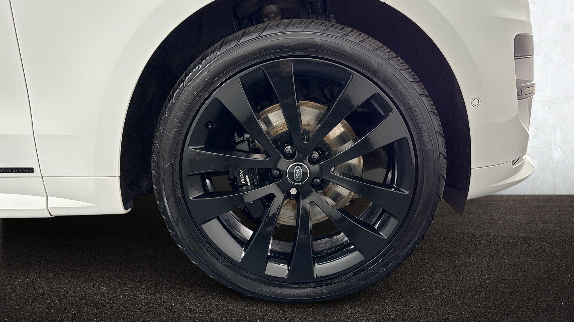 Land Rover Range Rover Sport view 8