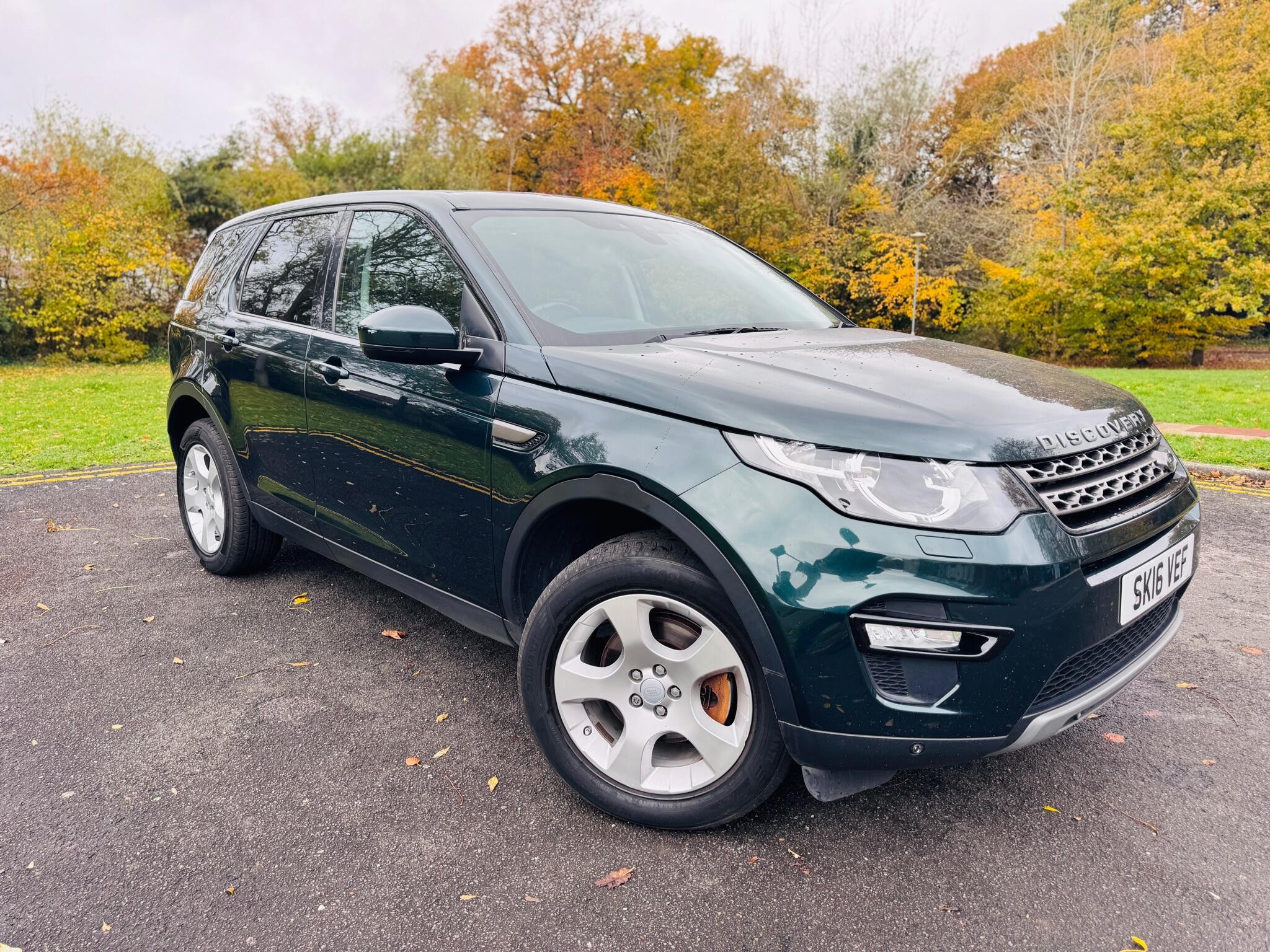 2016 Land Rover Discovery Sport 2.0 TD4 SE Tech 4WD Euro 6 (s/s) 5dr (5 Seat) • 100,000 miles image 1