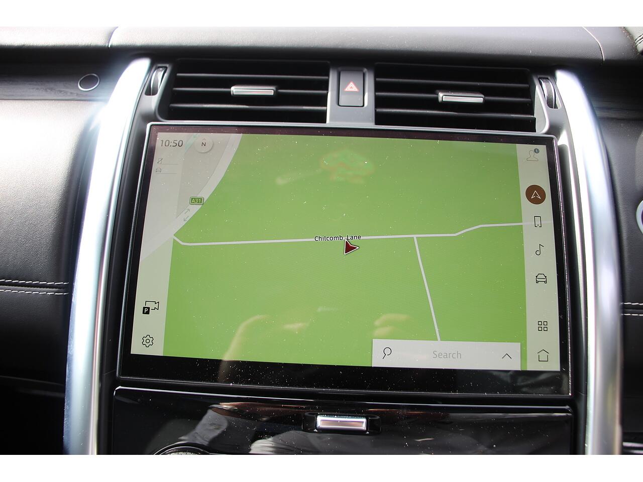 Land Rover Discovery view 32