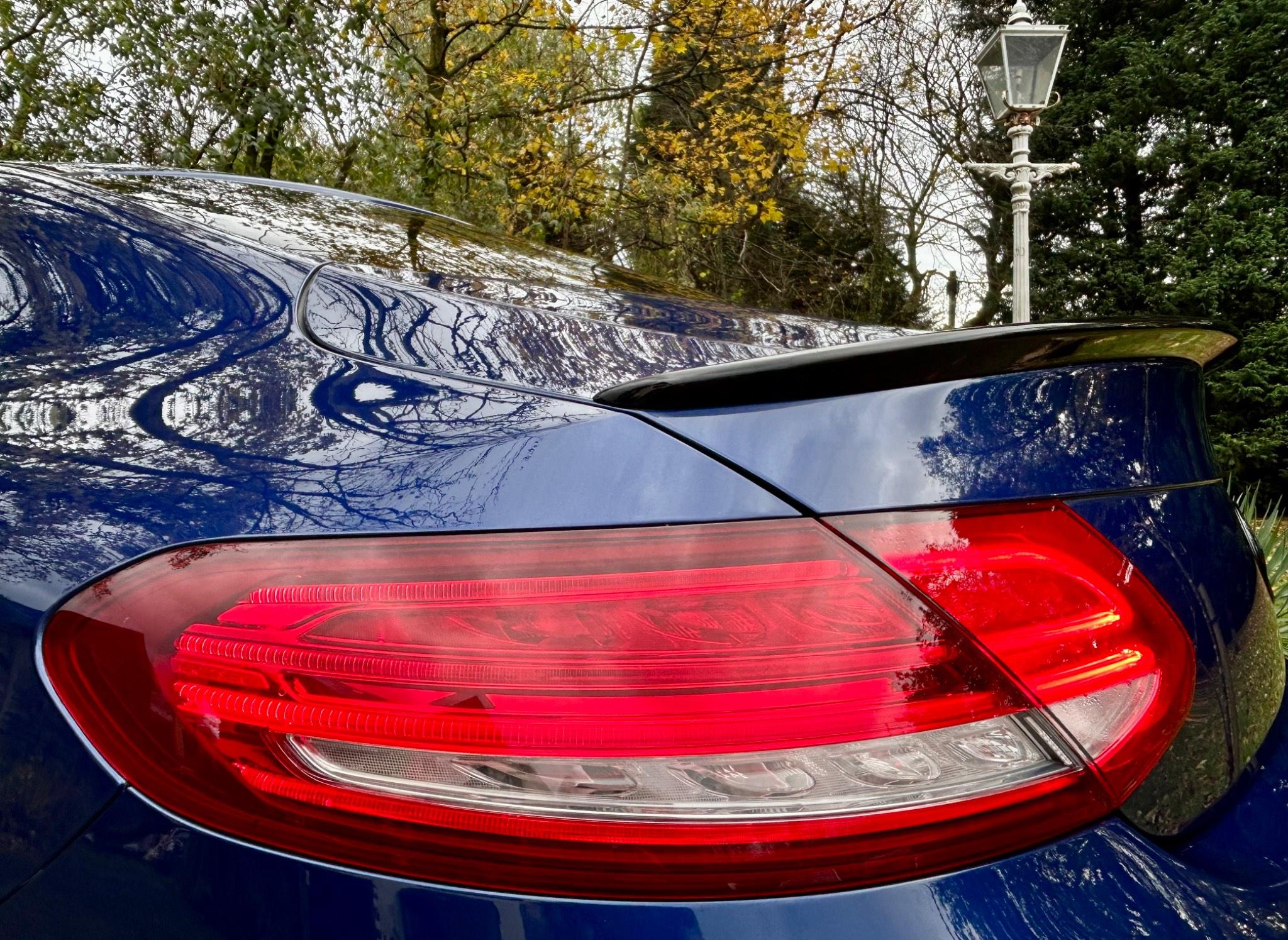 Mercedes-Benz C-Class view 18