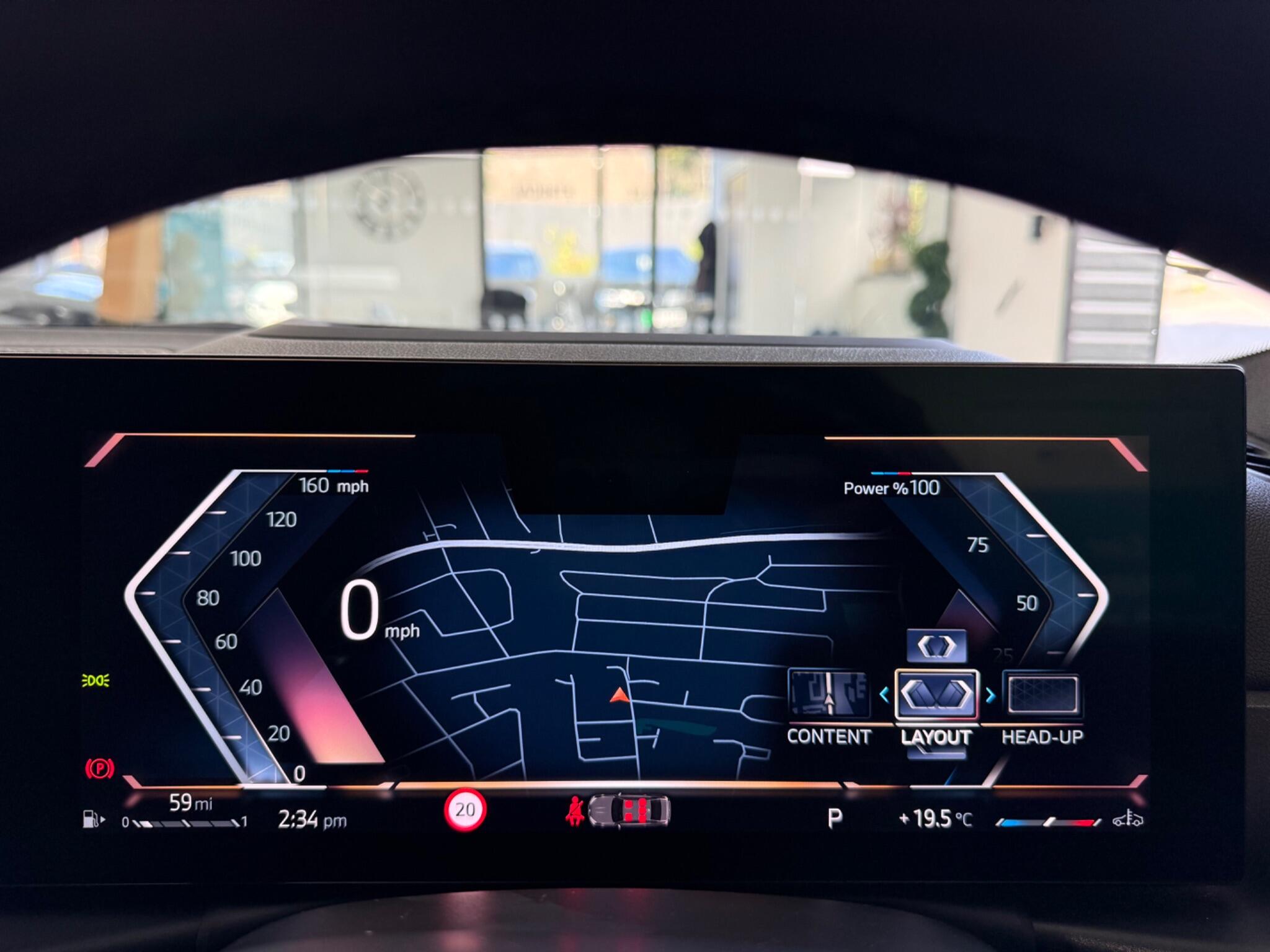 BMW 3 Series view 21