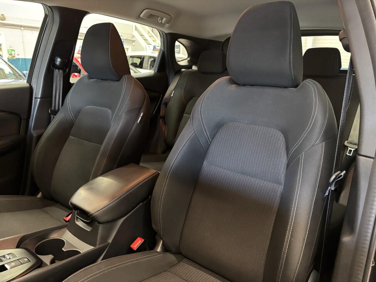 Nissan Qashqai view 25