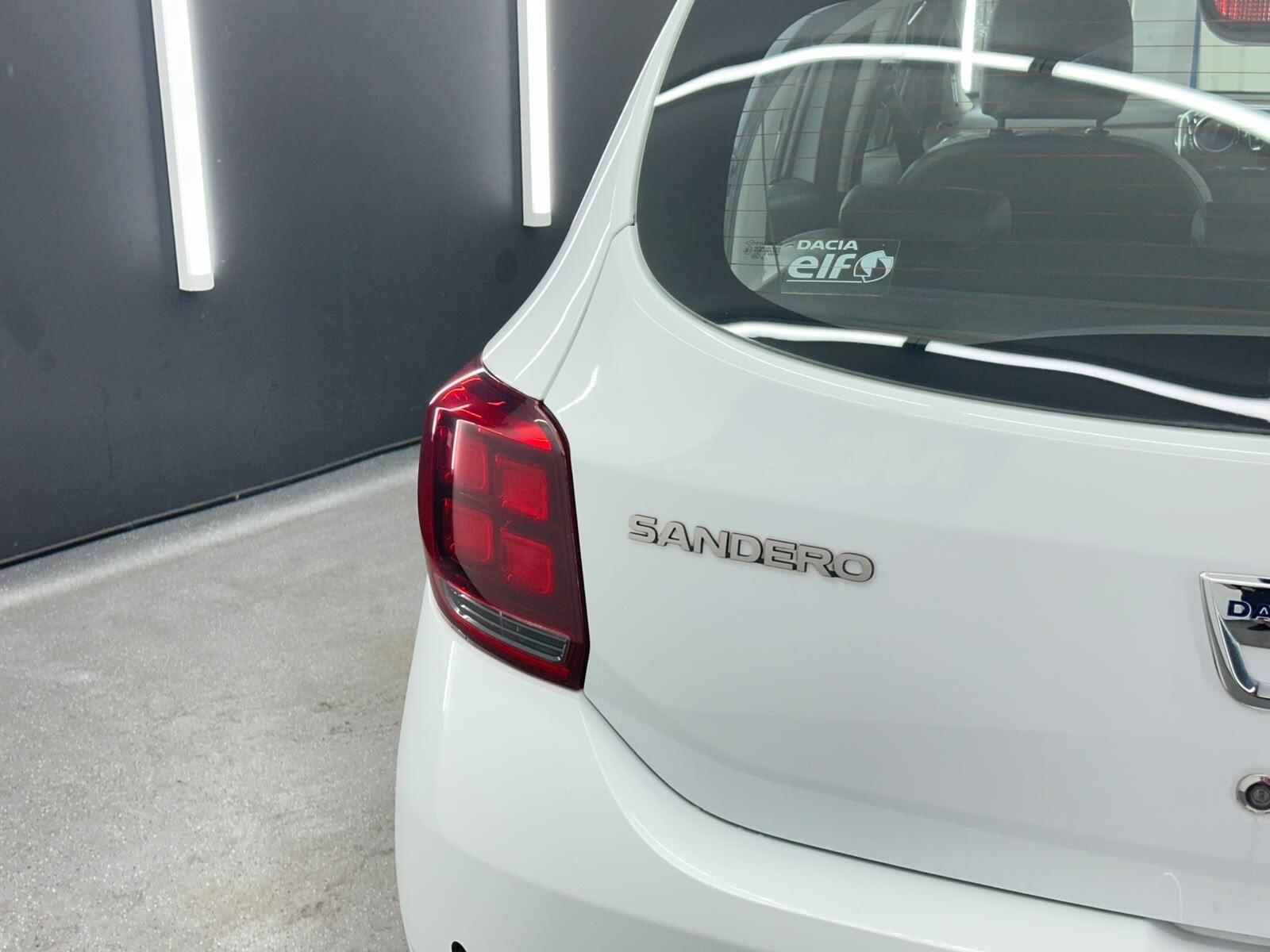 Dacia Sandero view 12