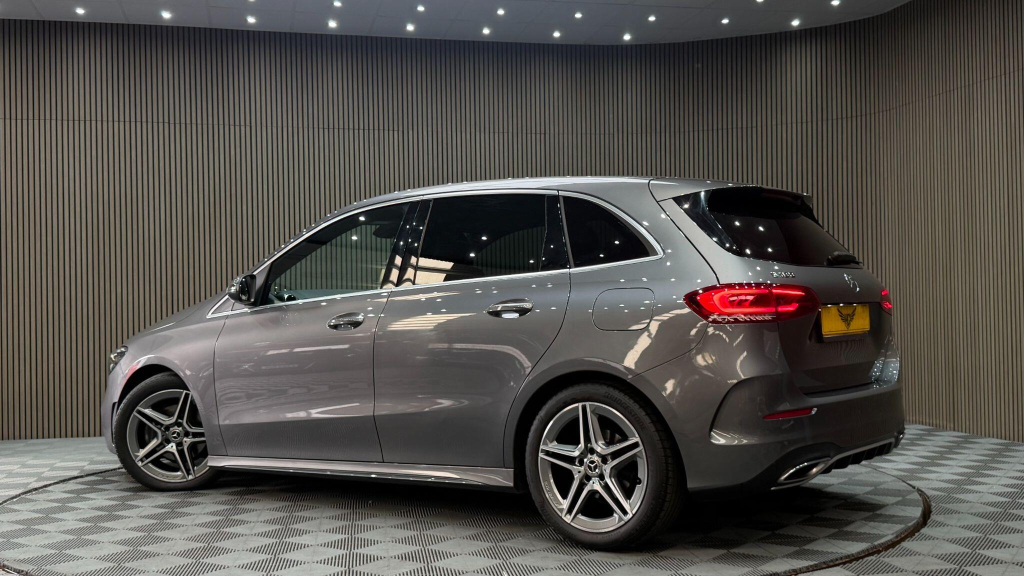 Mercedes-Benz B-Class view 2