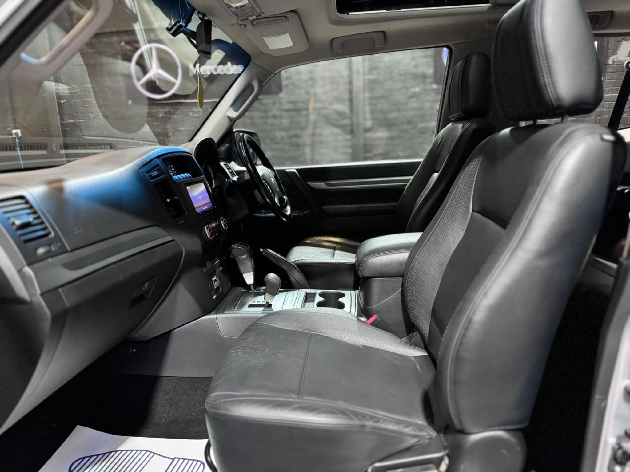 Mitsubishi Shogun view 62