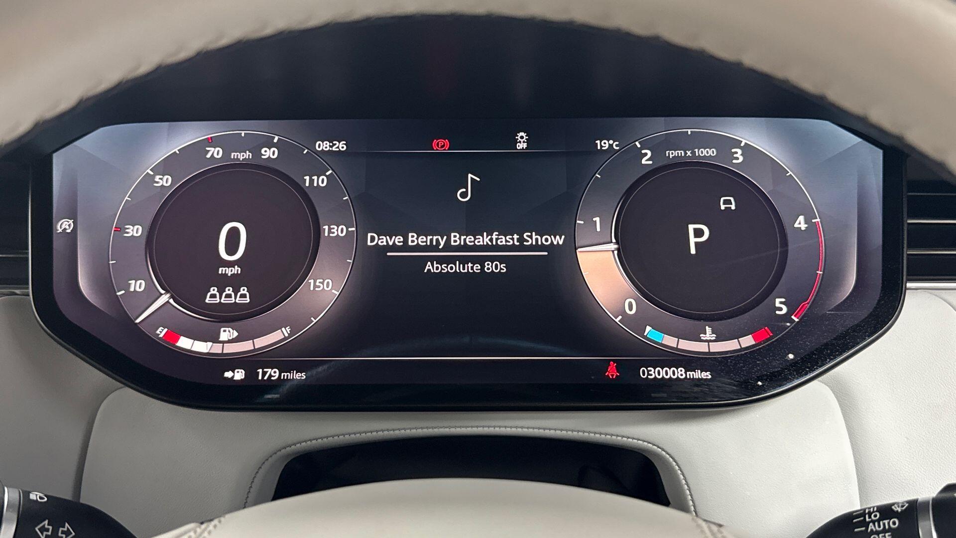Land Rover Range Rover Sport view 16