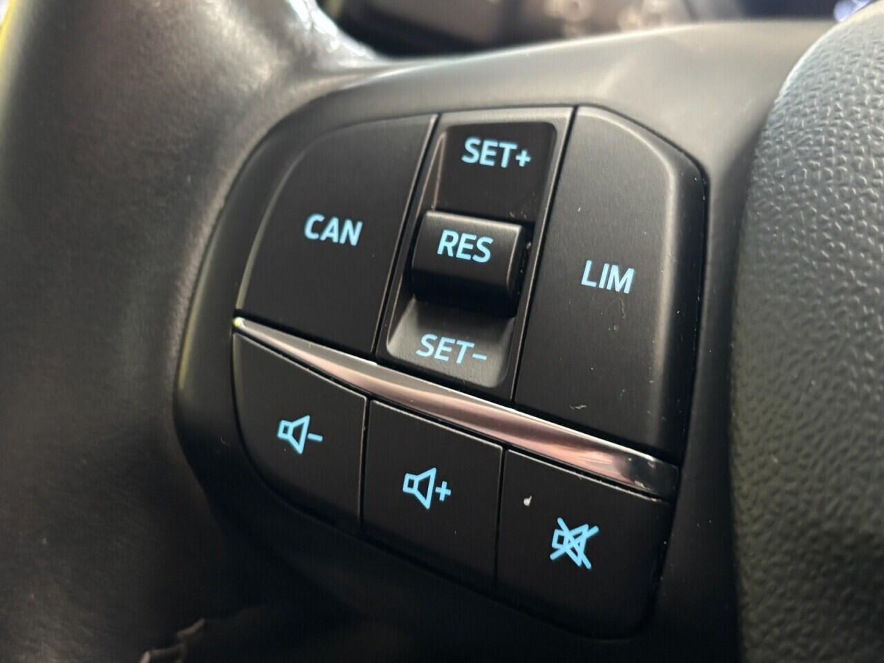 Ford Fiesta view 43