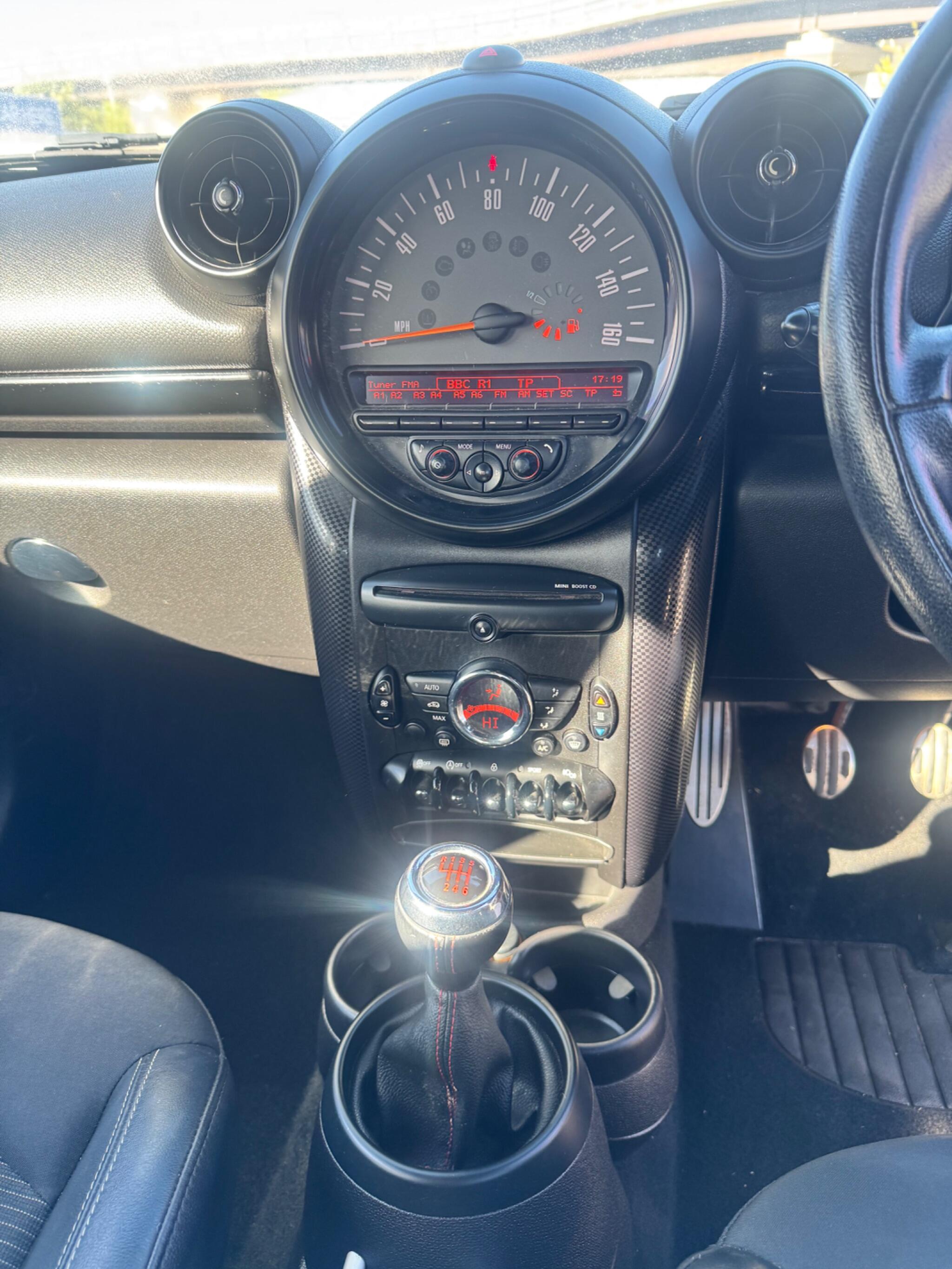 Mini Countryman view 42