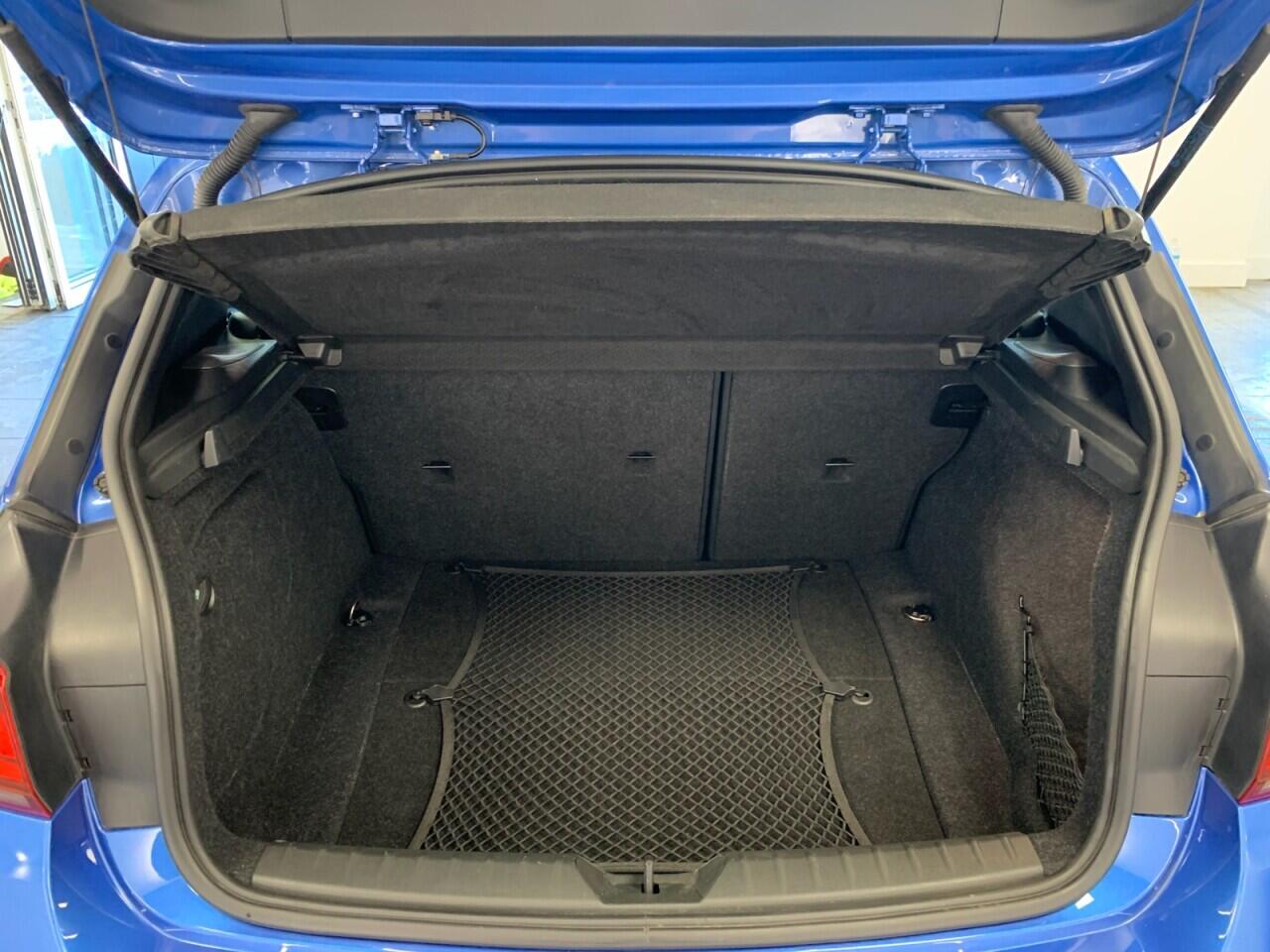 BMW 1 Series view 26