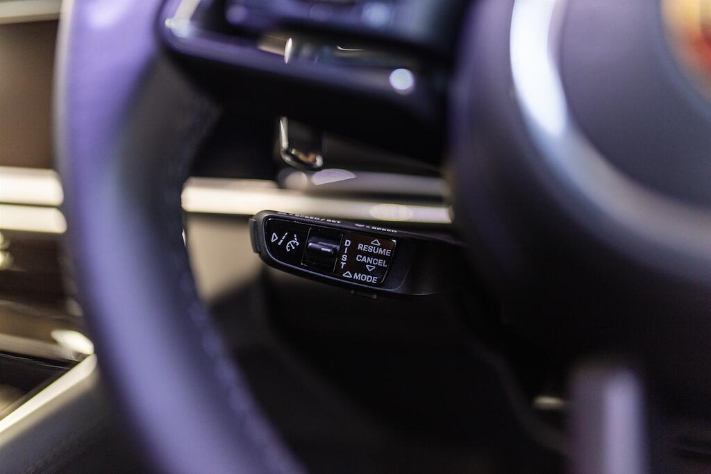 Porsche Panamera view 29