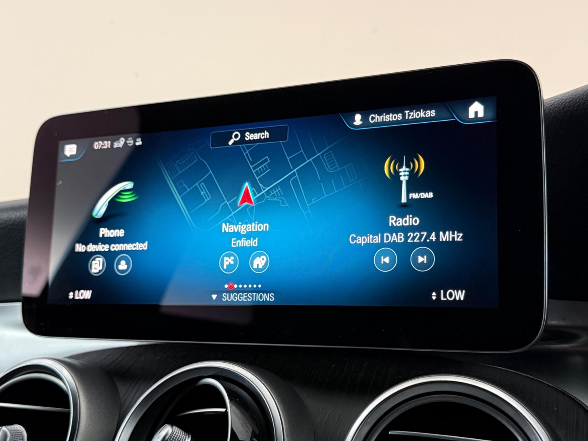 Mercedes-Benz GLC view 27