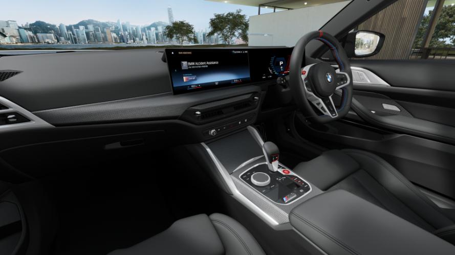 BMW M4 view 2