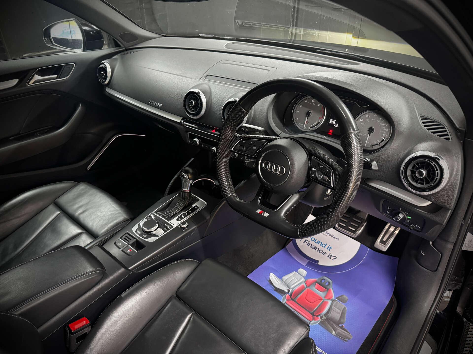 Audi S3 view 30