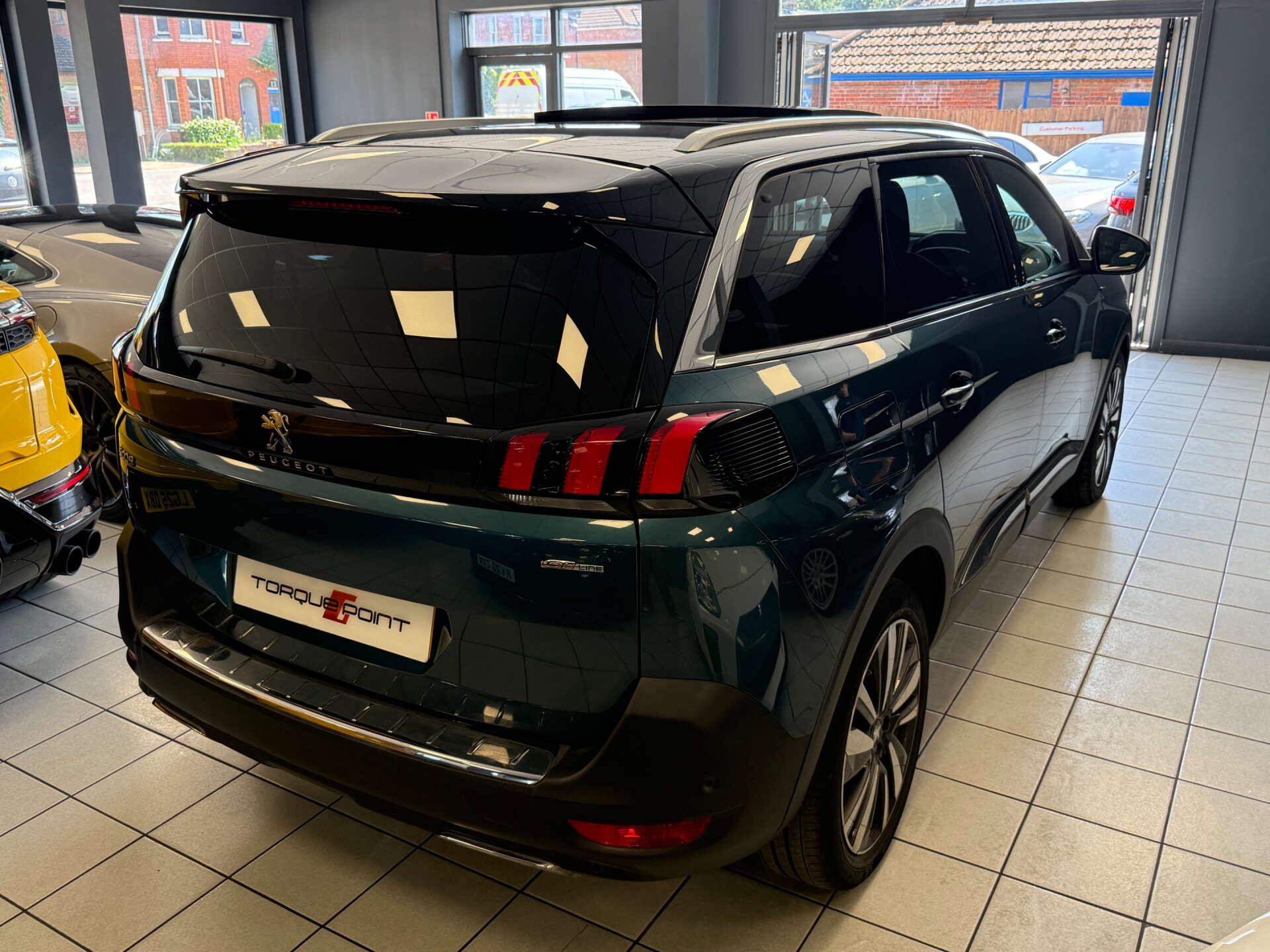 Peugeot 5008 view 29