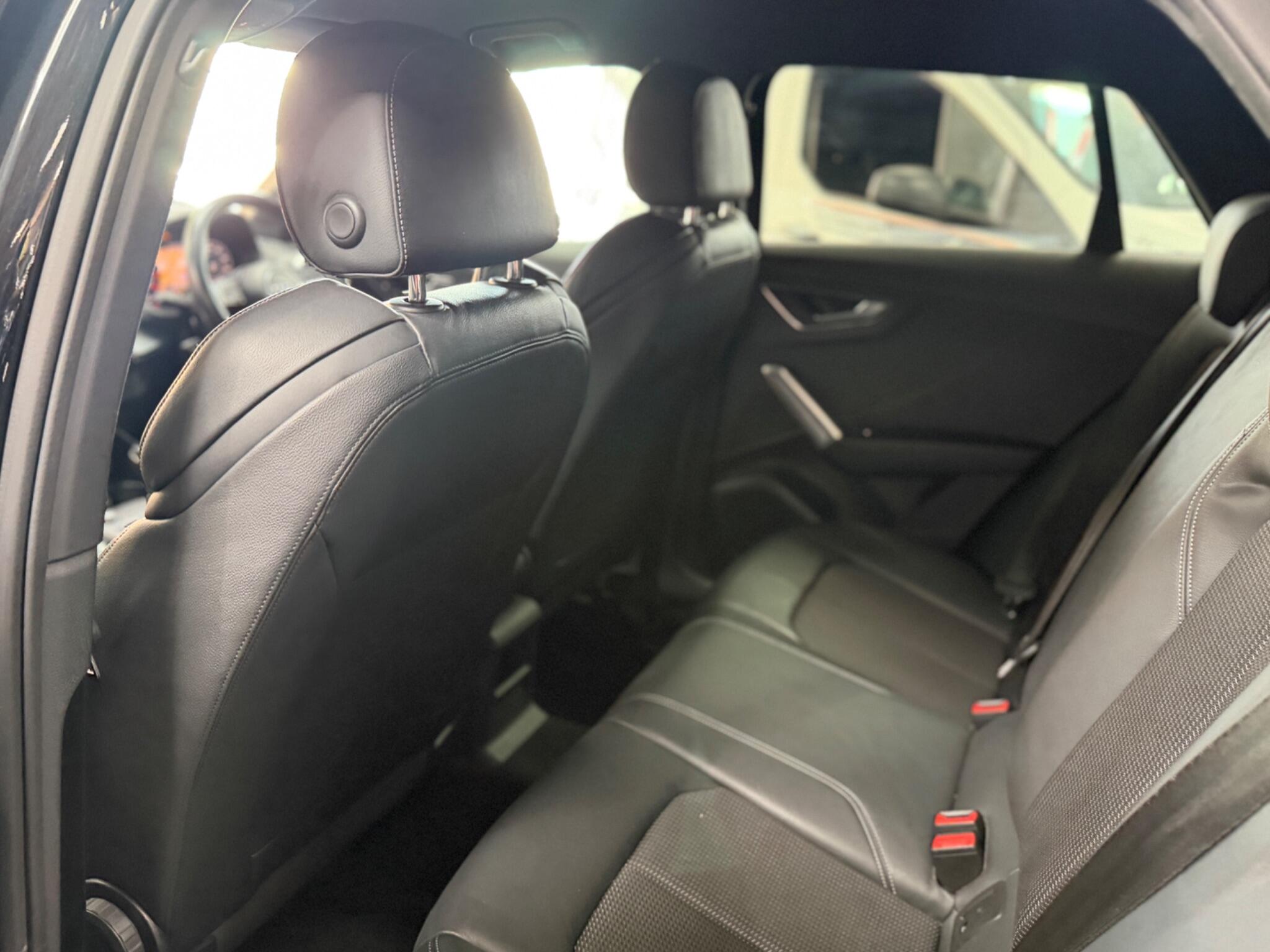 Audi Q2 view 46