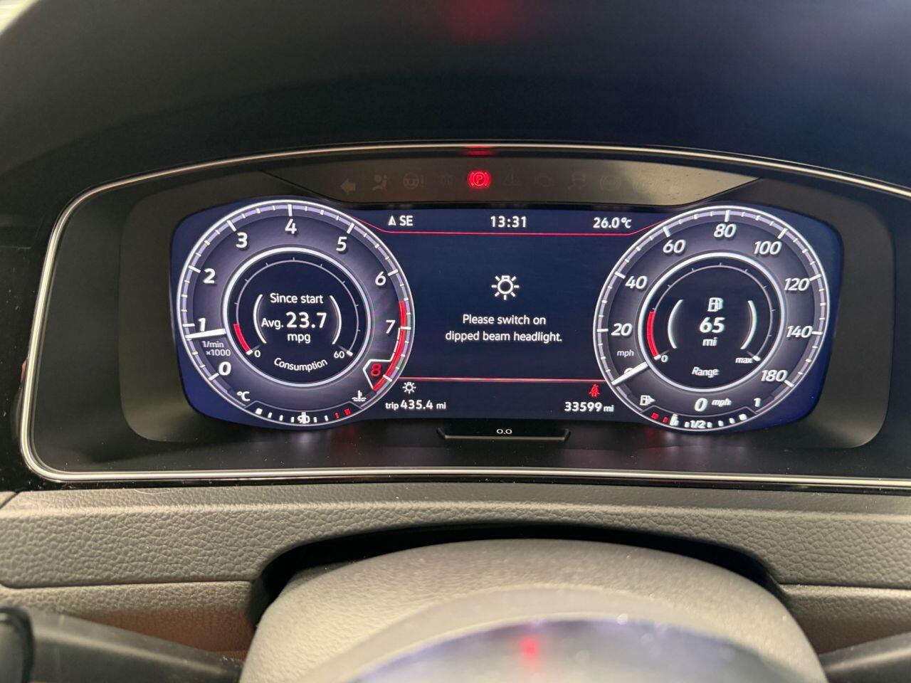 Volkswagen Golf view 14