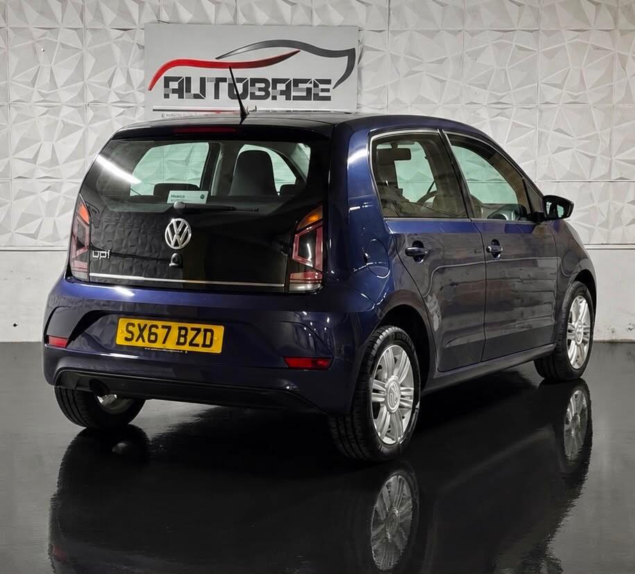Volkswagen Up! view 7