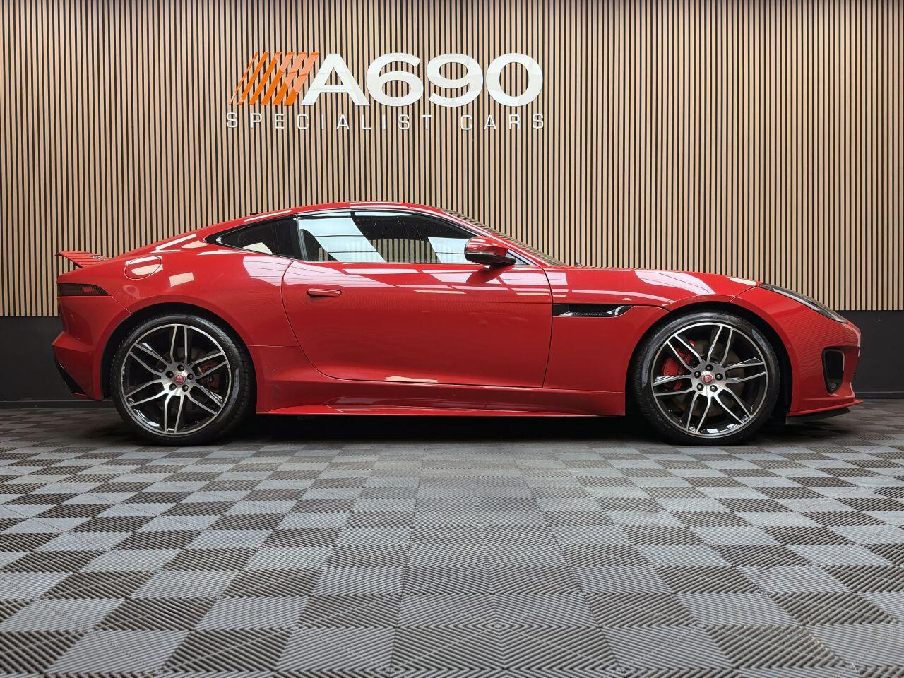 Jaguar F-Type view 8