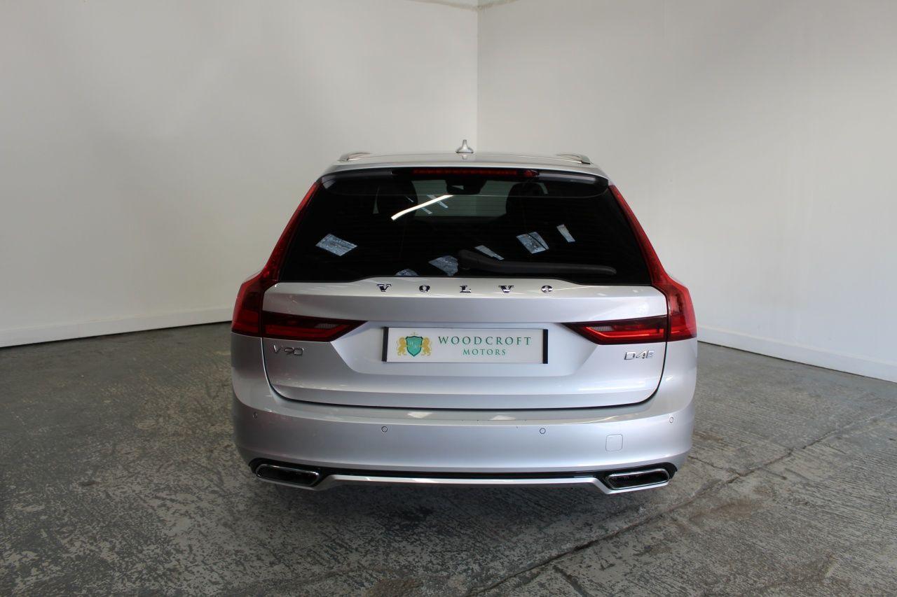 Volvo V90 view 14