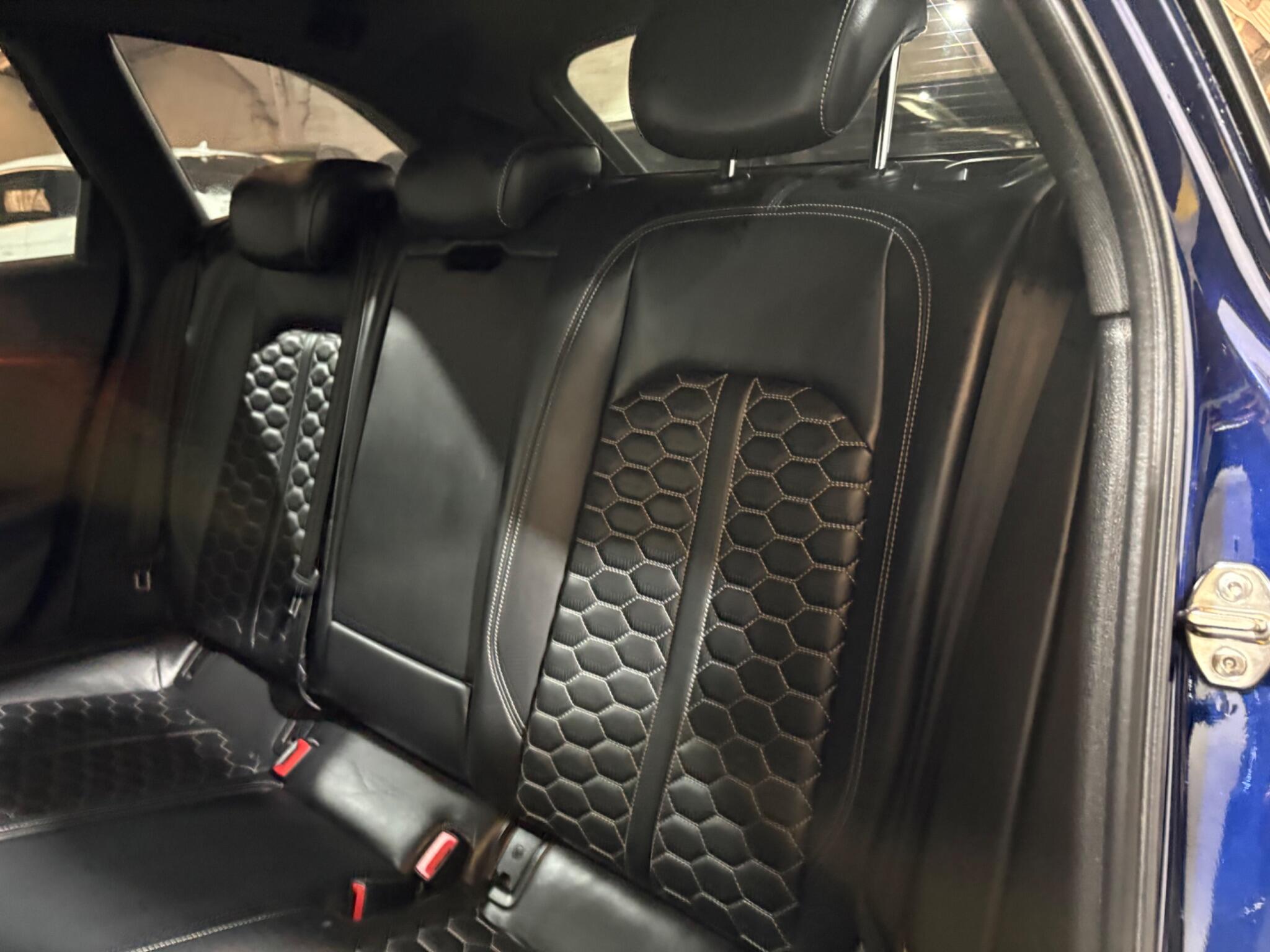 Audi RS4 Avant view 49