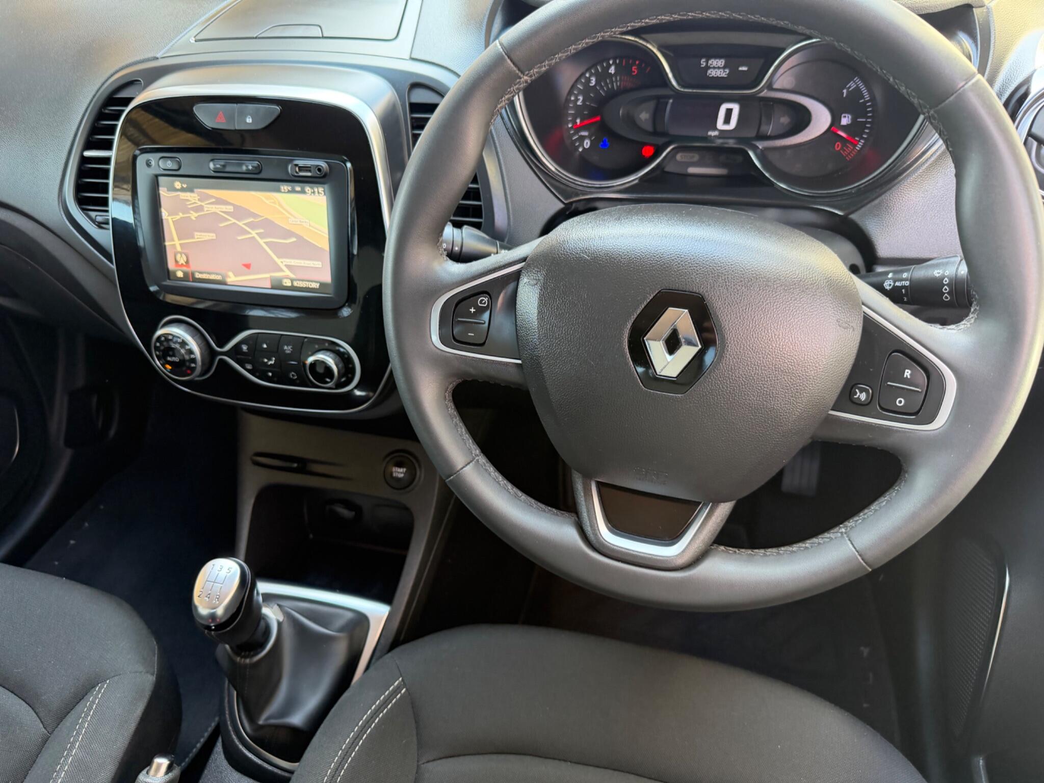Renault Captur view 2