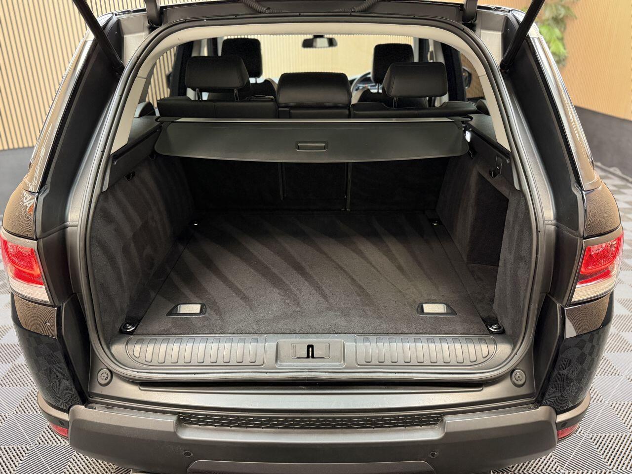 Land Rover Range Rover Sport view 13