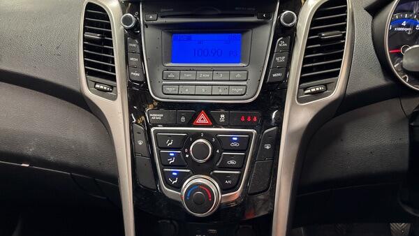 Hyundai I30 view 12