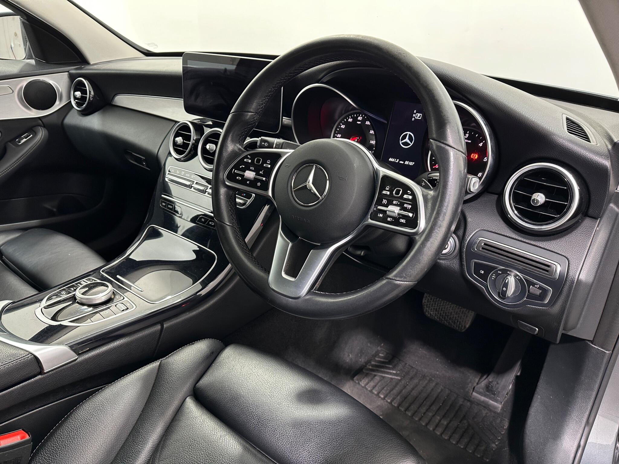Mercedes-Benz C-Class view 11
