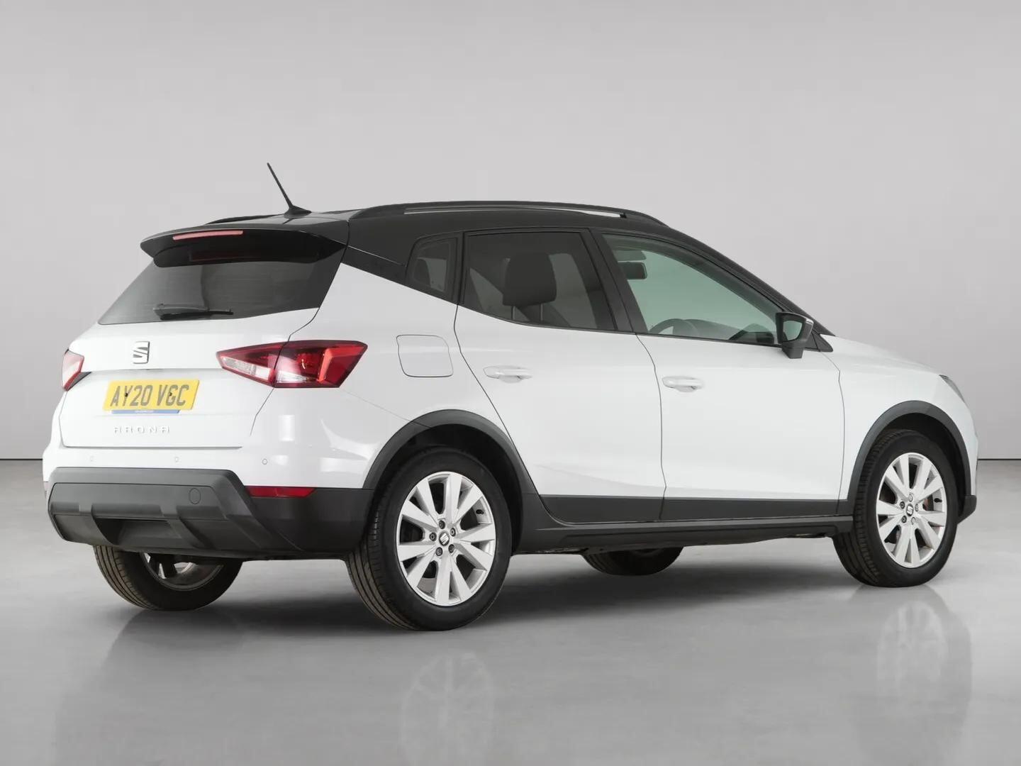 SEAT Arona view 6