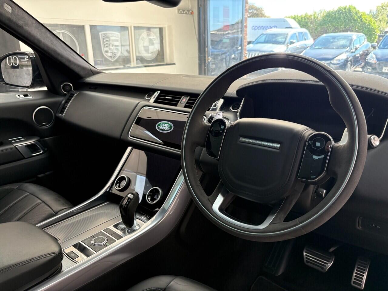 Land Rover Range Rover Sport view 17