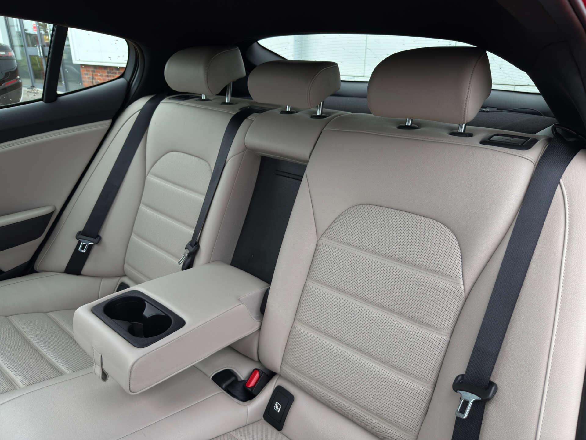 Kia Stinger view 38