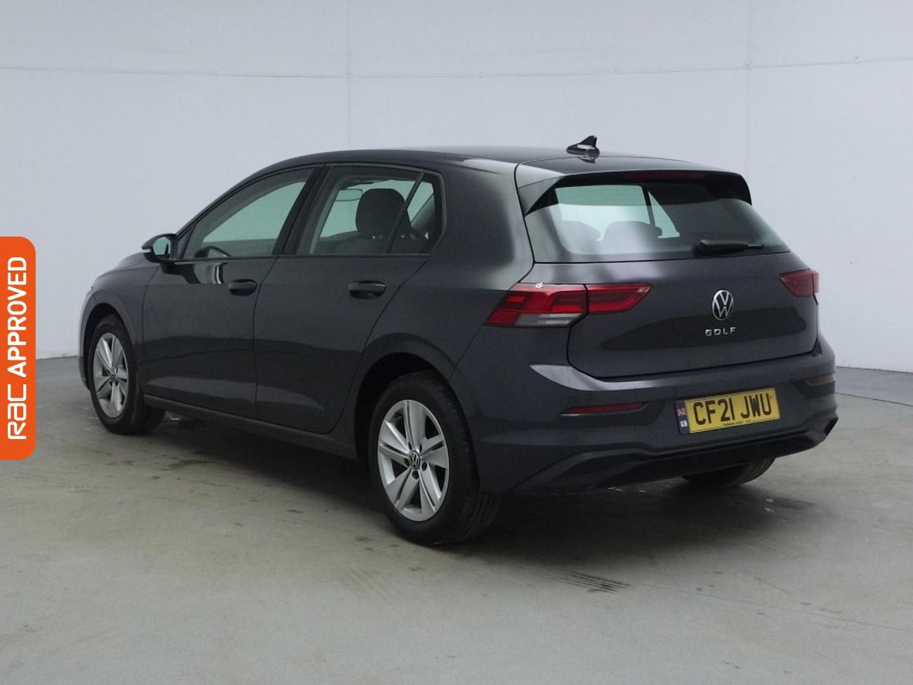 Volkswagen Golf view 4