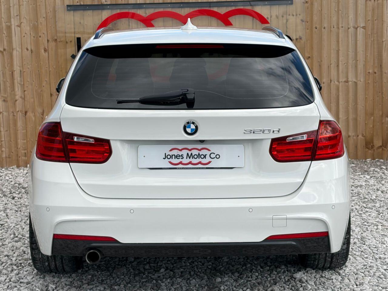 BMW 3 Series view 9